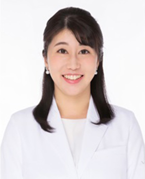 医師:平山 真奈